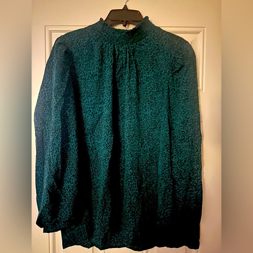 Mellóday long sleeve blouse size 1X